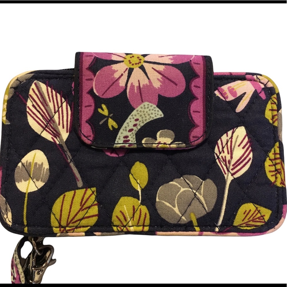 RETIRED Vera Bradley Floral Nightingale Wristlet